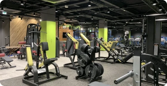 株式会社くるま村さま店舗内観