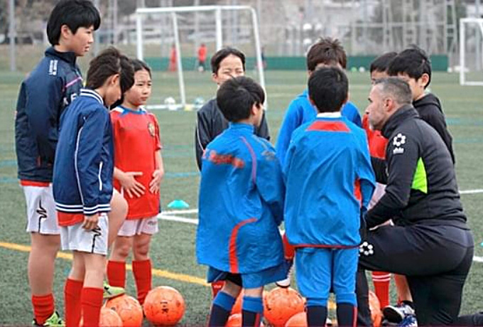 hacomonoスクール導入店舗紹介 サッカースクール FC琉球サッカースクール